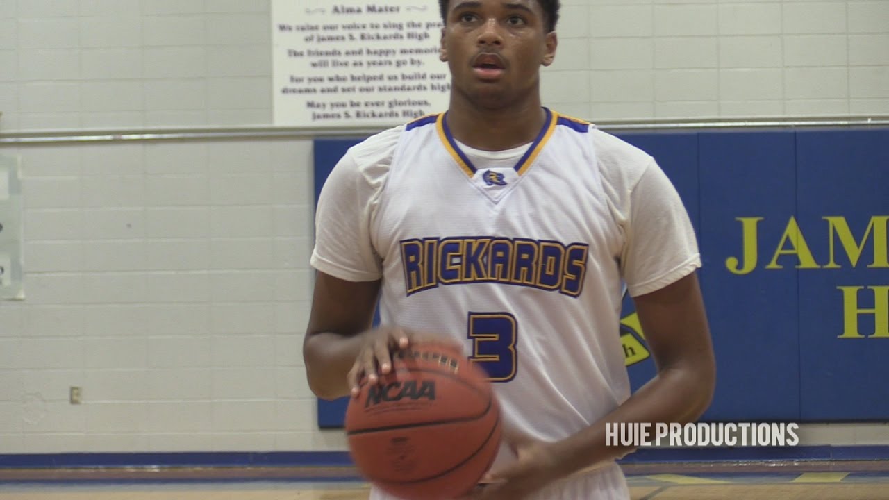 Rickards Makes It Look Easy vs. Chiles' Duo In Matchup - Raw Highlights