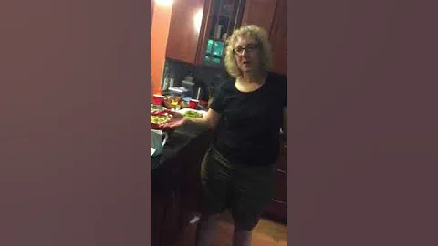 Randee's Home Cooking Video