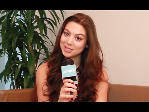 NickALive!: Kira Kosarin Opens Up About Working on 'The Thundermans