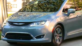 2017 Chrysler Pacifica Driving Video | AutoMotoTV