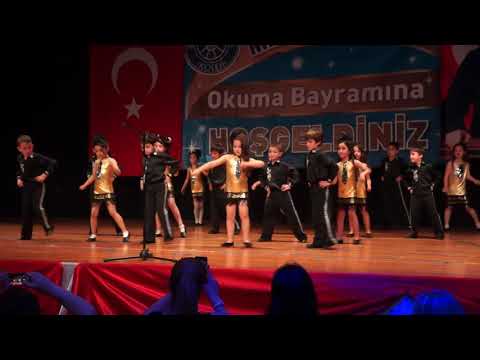 Özel Meridyen İlkokulu Okuma Bayramı 2015   1 C sınıfı Zumba   Bella m