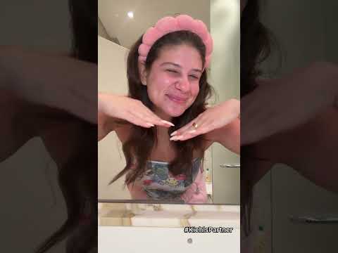 Remi's skin in her 30s  Remi's skin before. Thanks to#short#remibaderr