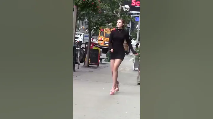 How do strangers react to a tall girl? #shorts