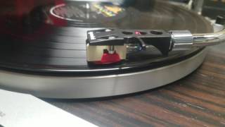 Yamaha Yp-B2 Turntable