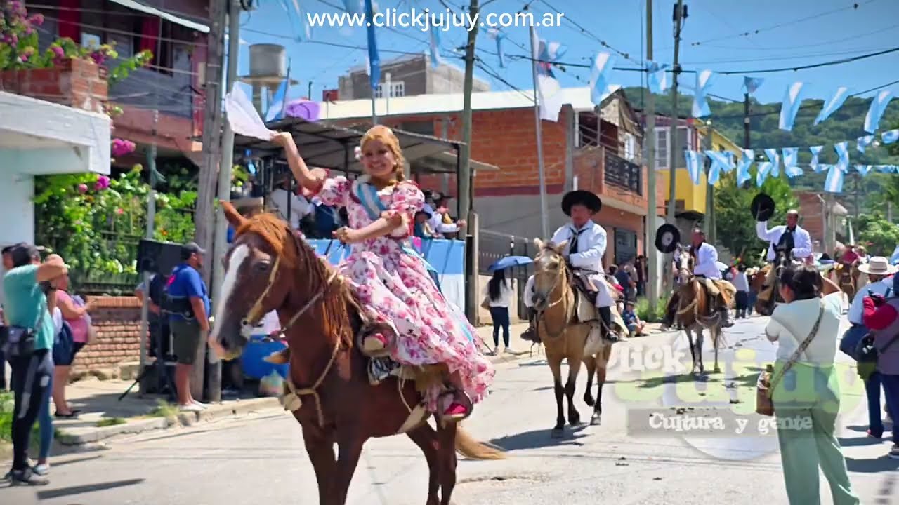 Desfile Gaucho en el marco de  XXXVI° Aniversario de la Agrupación G. San José de Chijra.
