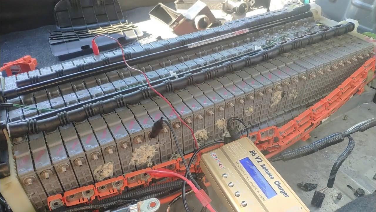 Как проверить батарею ввб снятую тойота