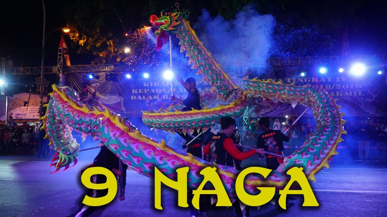 Atraksi Naga Liong 9 Naga Kirab Ndalu Kota Magelang