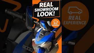 Hero Xoom 125 Showroom Experience | Design, Sitting & Look | Hero Scooter Review #HeroXoom #shorts