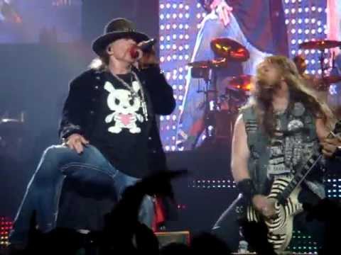 Axl Rose & Zakk Wylde - Whole Lotta Rosie - Live 2011