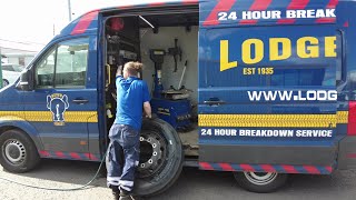 Spotted | Ten Stud Truck Tyre Mobile Replacement 👨‍🔧🧰🚚🎥✅⭐⭐⭐⭐⭐