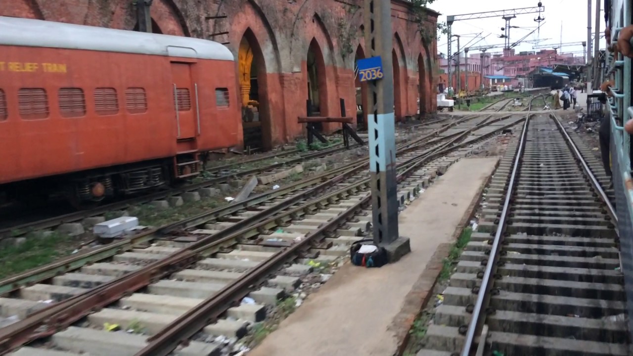 Old Delhi Railway station - YouTube