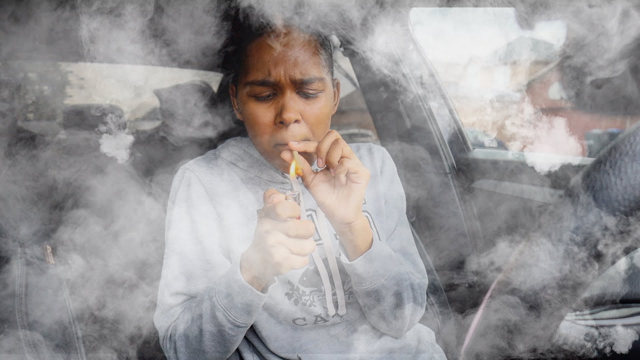 hotboxing my car for the first time *happy 4/20*