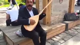 Düştüm Yine Çaresiz Gurbetin Yollarına (Ferdi Tayfur)