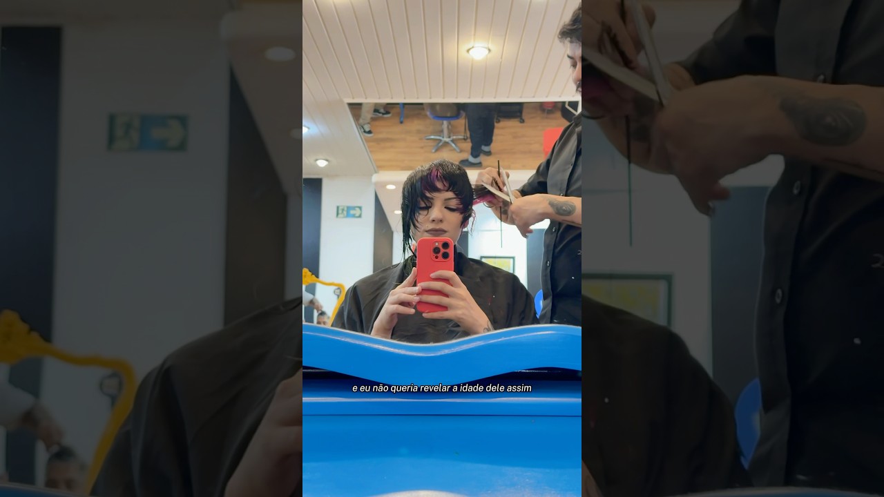 Mudando o visual no Circus Hair