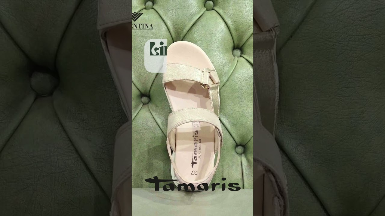 Sandalo Tamaris in pelle cognac con zeppa in rafia intrecciata