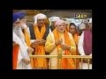 Discover sikhism  pm modi bows before sri guru granth sahib ji in sri harmandir sahib