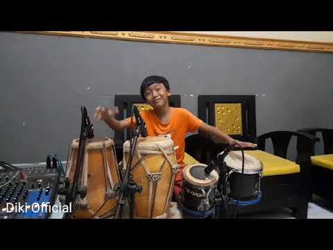 Kuat ati, versi jaranan koplo. cover by diki. Vio keyboard