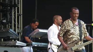 Kool & The Gang - Jungle boogie (Live @Festival Solar GNP)