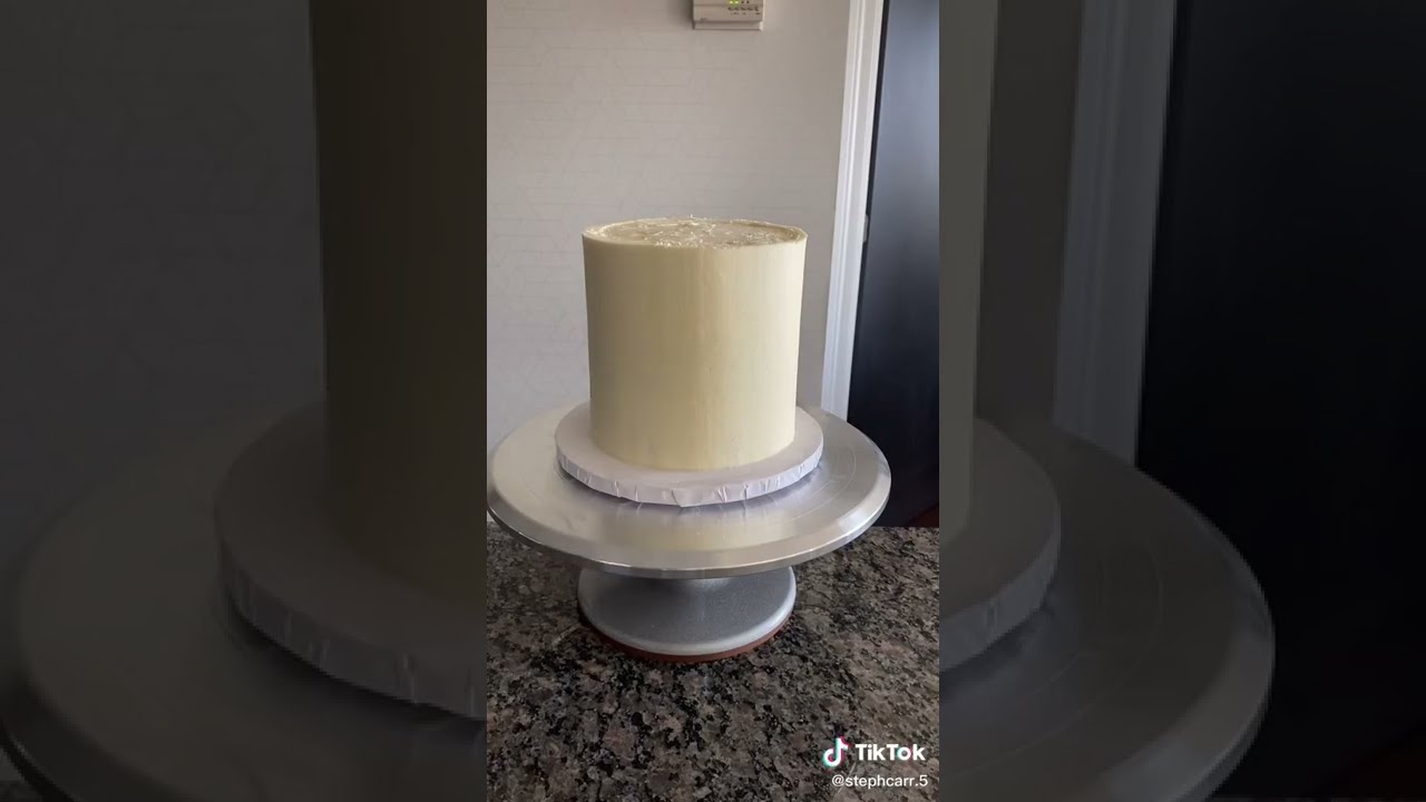 White Chocolate Drip Tutorial