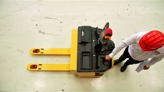 OM TLX 20- 2.0Ton Battery Operated Pallet Truck | Product Video by KION India 8,788 views 5 years ago 52 seconds