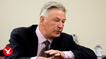 Alec Baldwin crashes car in Hamptons: ‘I hit a big fat tree’