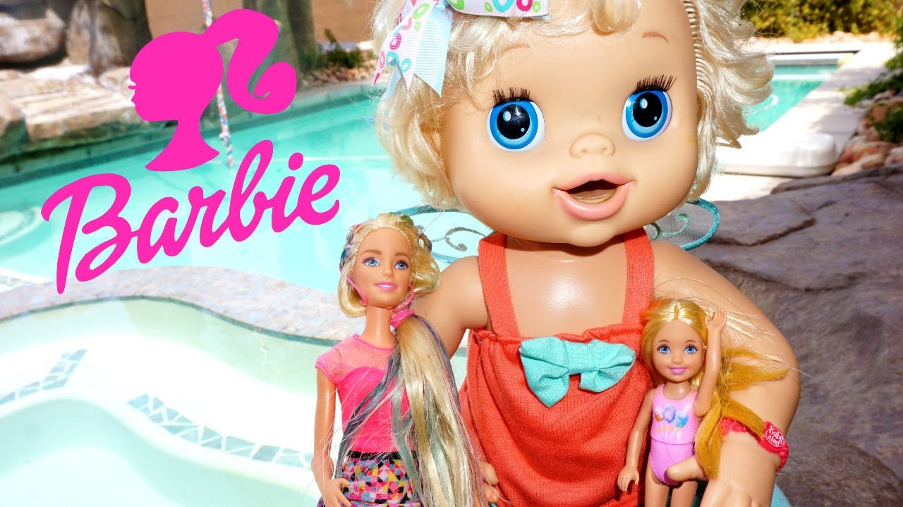 Tirannie Overtreding Blauwdruk BABY ALIVE Emily Plays With Barbie In The Pool! - YouTube