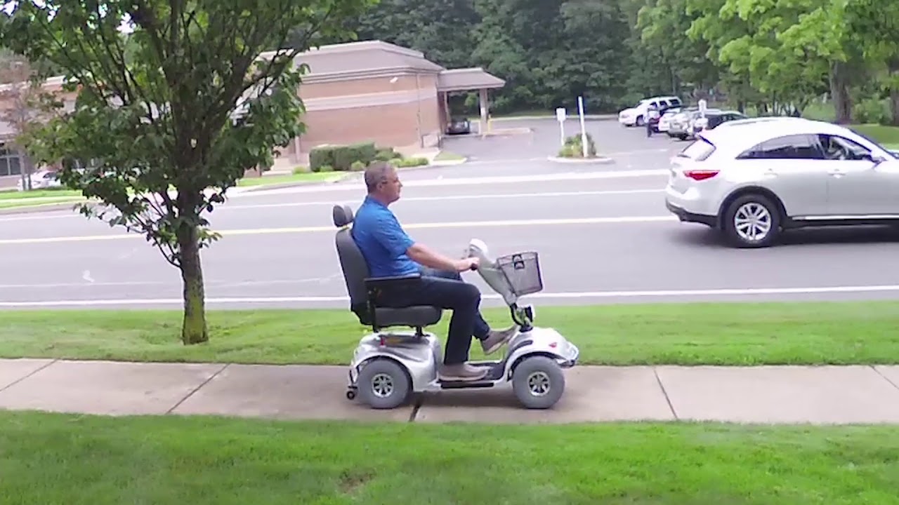 Golden Avenger Scooter Demo by On The Mend - YouTube