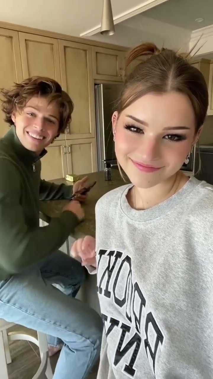 Wait for it… #relatable #relationship #funny #school #shorts #short #love #couple