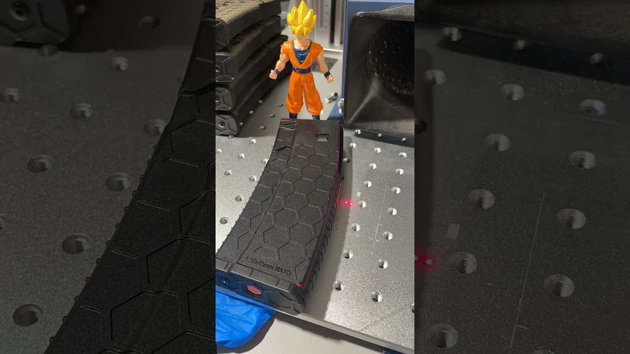 Fiber laser engraving on polymer 