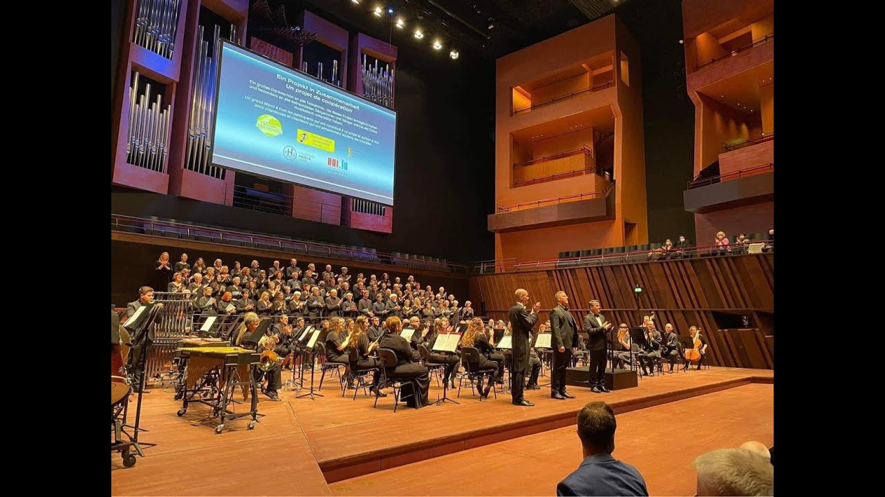 Hafiz Aziz ef. Alili proučio ezan u luksemburškoj Filharmoniji Hafiz Aziz ef. Alili proučio ezan u luksemburškoj Filharmoniji