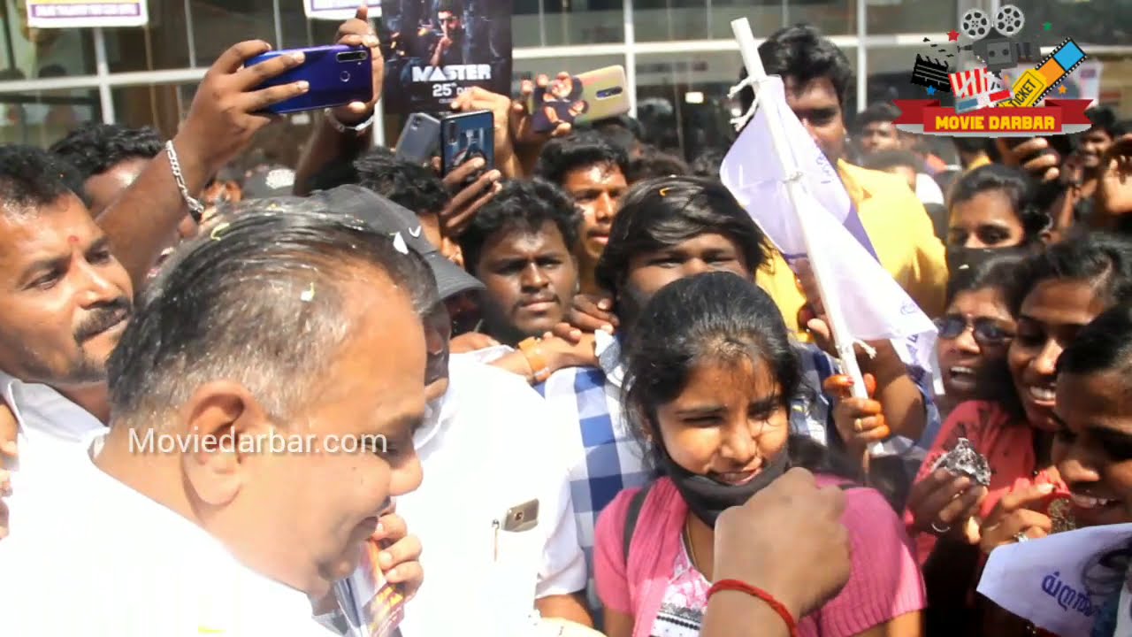 Master 25th day celebration - Vijay Fans at Rohini Theatre | Thalapathy Vijay | Lokesh Kanagaraj| MD