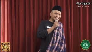 Stand Up Comedy sambil promo
