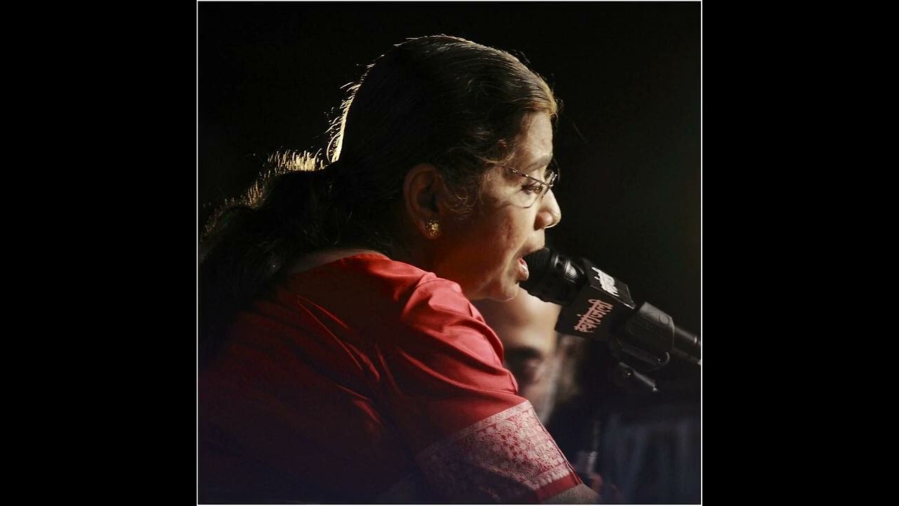 Malini Rajurkar   Lalvala Joban Bhairvi Tappa 1980