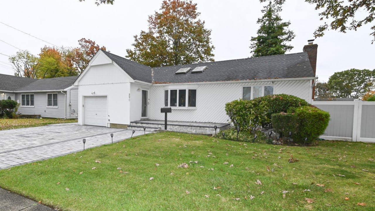 890 Warner Road, Valley Stream, New York