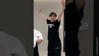 JJ (Trainee A) Focus dance cover \