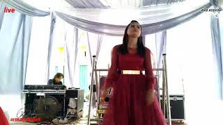 mengejar badai..cover, Soraya safira.