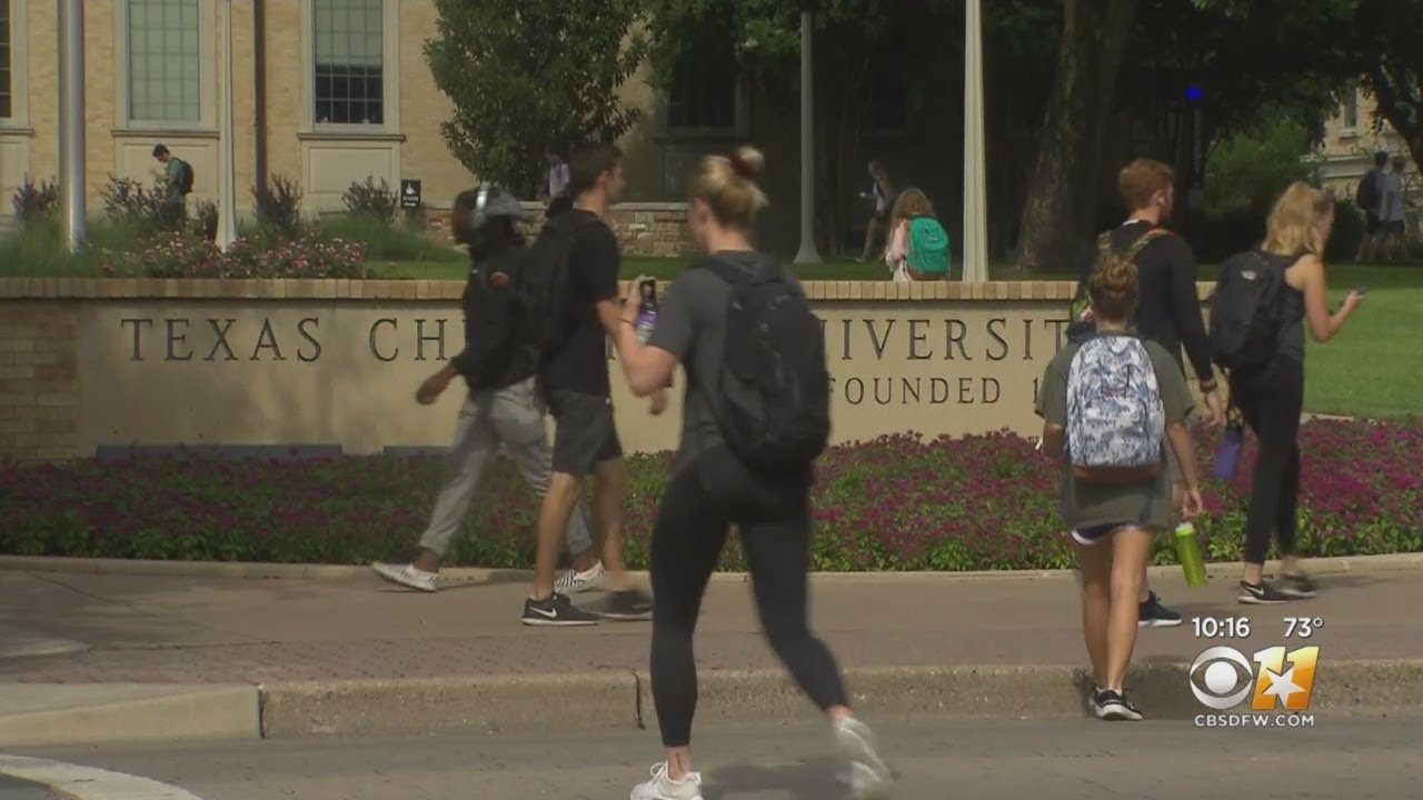 Insiders Share Tips On Navigating The College Admissions Process - YouTube