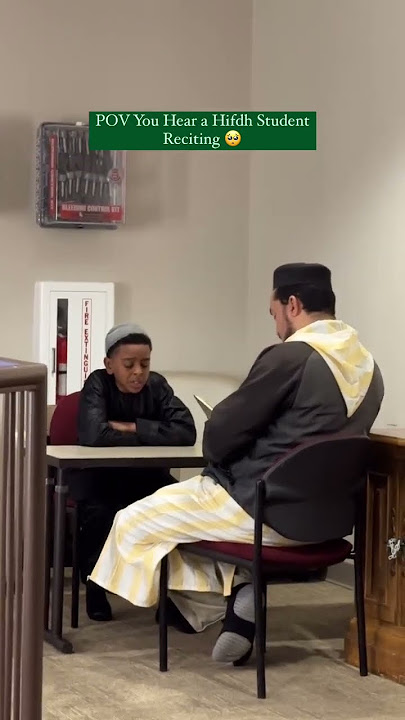 You hear a hafiz student recitation of Quran #islamicstatus