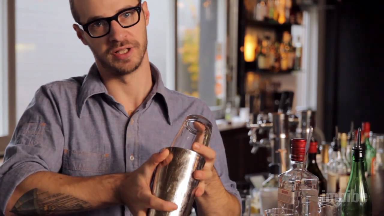 What is a Boston Shaker?  How to make a cocktail, martini, or