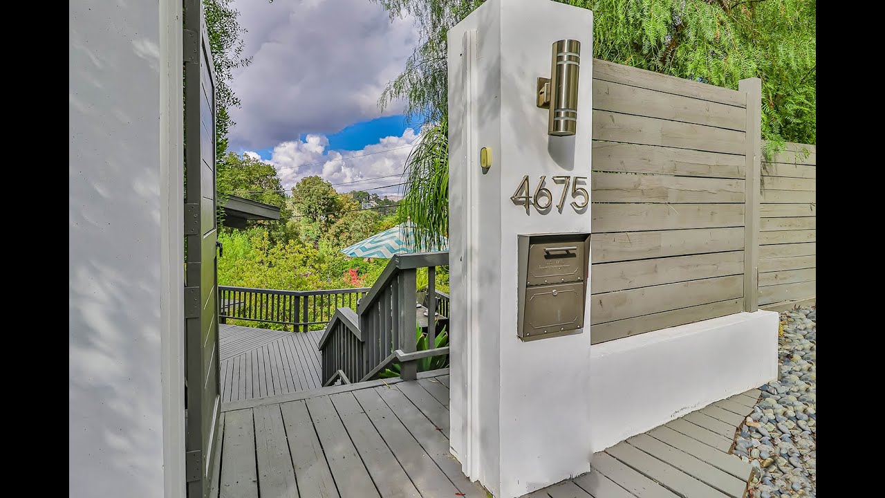 4675 Abargo Street, Woodland Hills - Kay Fields