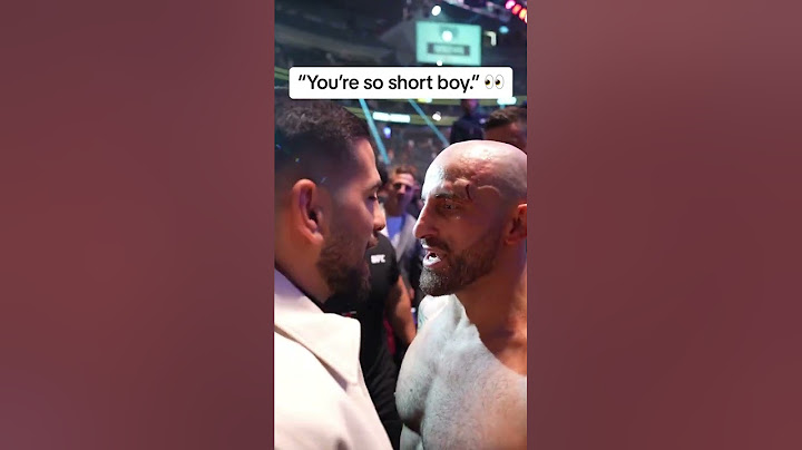 The first faceoff with Volkanovski & Topuria 👀 #UFC298