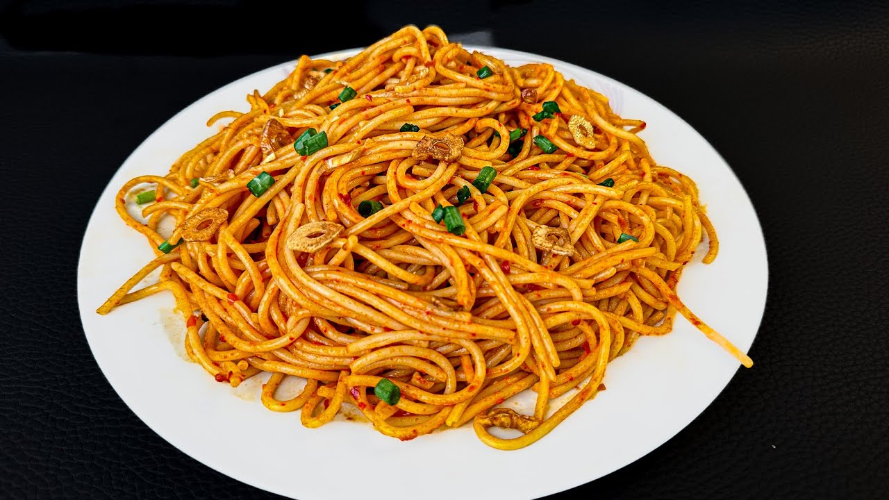 Pasta with spicy garlic butter sauce Spicy Garlic Butter Pasta Sauce