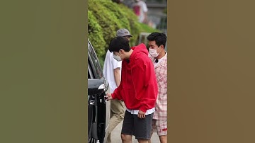 Thumbnail of welcome to comeback kim Seonho 👋🤗🖤 #hwaiting #kimseonho #shorts #kdrama #welcome #seonho #shorts