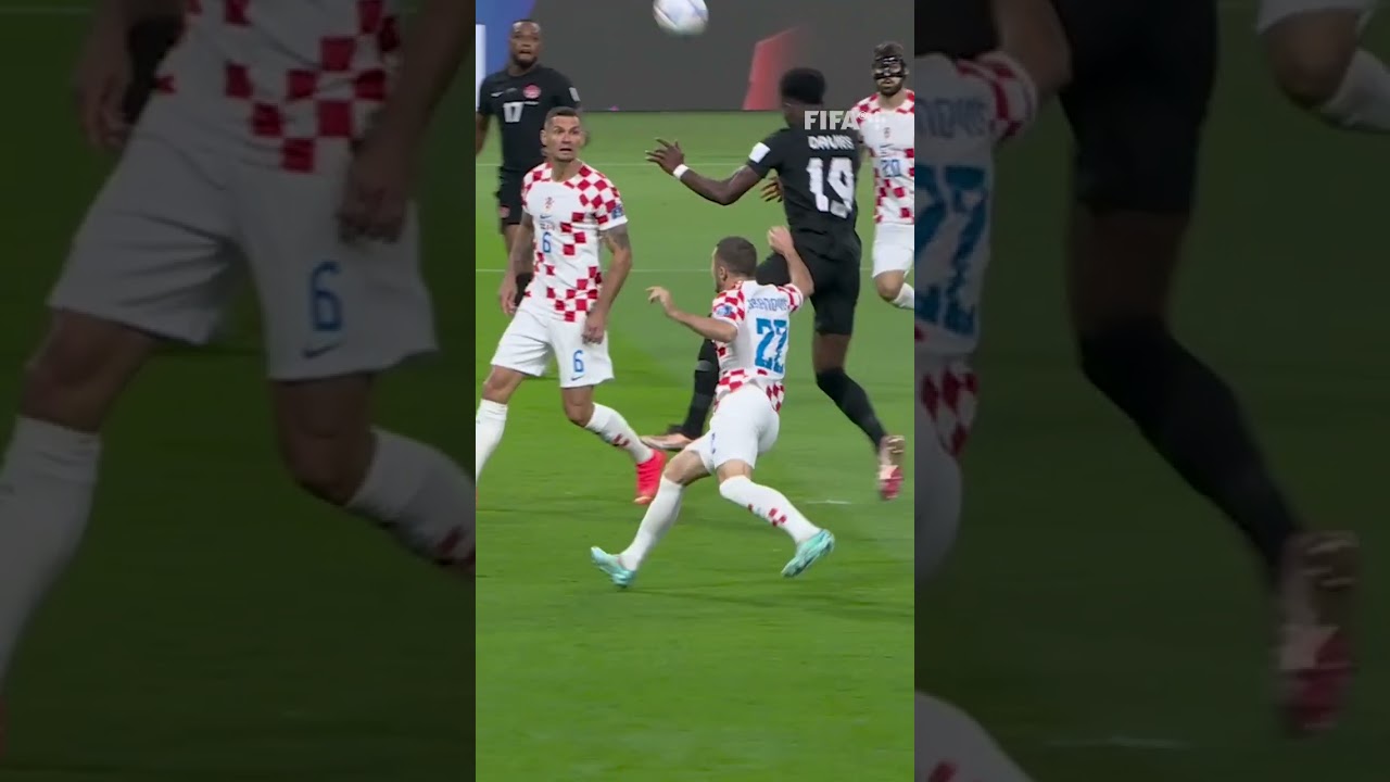 Bullet header! Alphonso Davies scores Canada's first ever World Cup goal! 