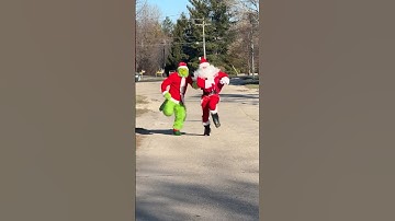 The Grinch VS. Santa. Part 3