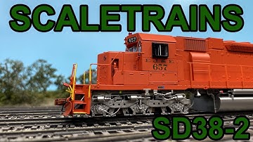 Review: ScaleTrains SD38-2 EJ&E 657 [HO Scale]