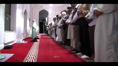 الشيخ حسن المغربى صلاة التراويح فى بريطانيا 2011 من سورة هود 6
