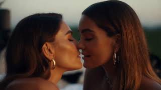 Alexia & Penelope S Kissing Video