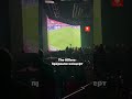 The Killers прервали концерт, чтобы досмотреть матч сборной Англии по футболу #Shorts