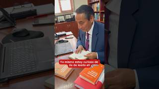 Abogado Raul Pariona opina sobre la colección de libros del defensor Jefferson Moreno #lpderecho